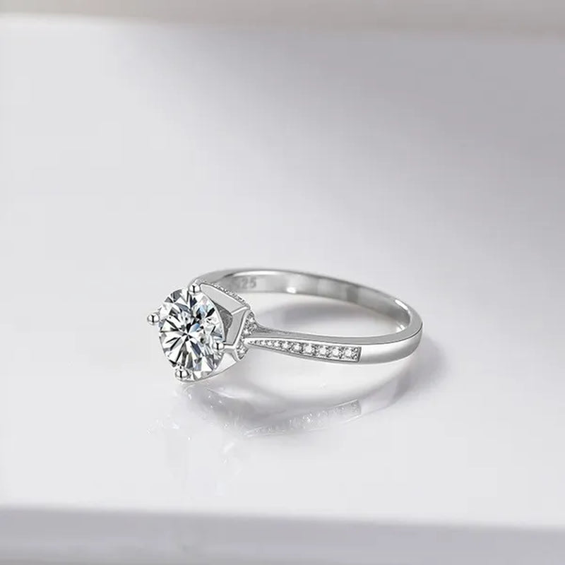 New Fashion Brilliant Round Cut Ruby Moissanite Ring 14K White Gold Plated Anti-tarnish Elegant Engagement Wedding Ring for Lover Precise Size 5-12