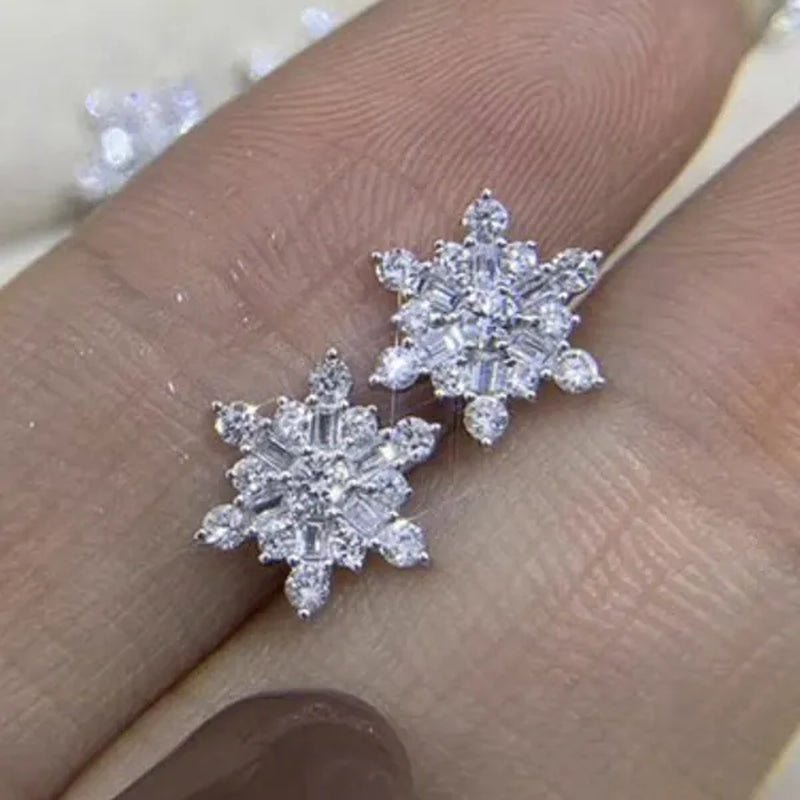 Ear Stud for Women Silver Plated White Sapphire Lab Diamond Snowflake Flower Stud Earrings Bridal Engagement Wedding Fashion Jewelry - WORLD TIME VISITS