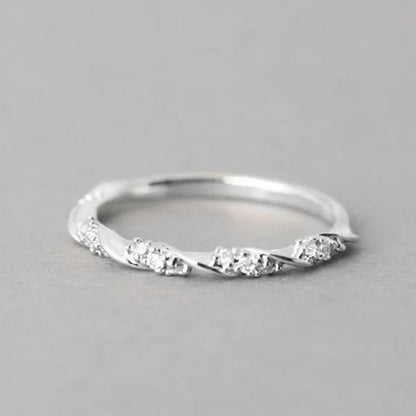 Simple and Exquisite Fashion Three-color Rose Gold Gold Silver Women's Ring, Cute Princess Ring Elegant Promise Ring, The Best Choice for Girlfriend Gifts. Size US5-11