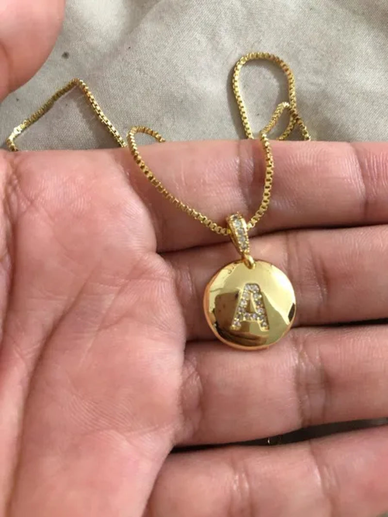 Top Quality 14K Gold Fashion Flash Diamond Exquisite Pendant Venice Box Chain Women Girls Initial Letter Necklace Gold 26 Letters Charm Necklaces Pendants Copper CZ Jewelry Personal Necklace