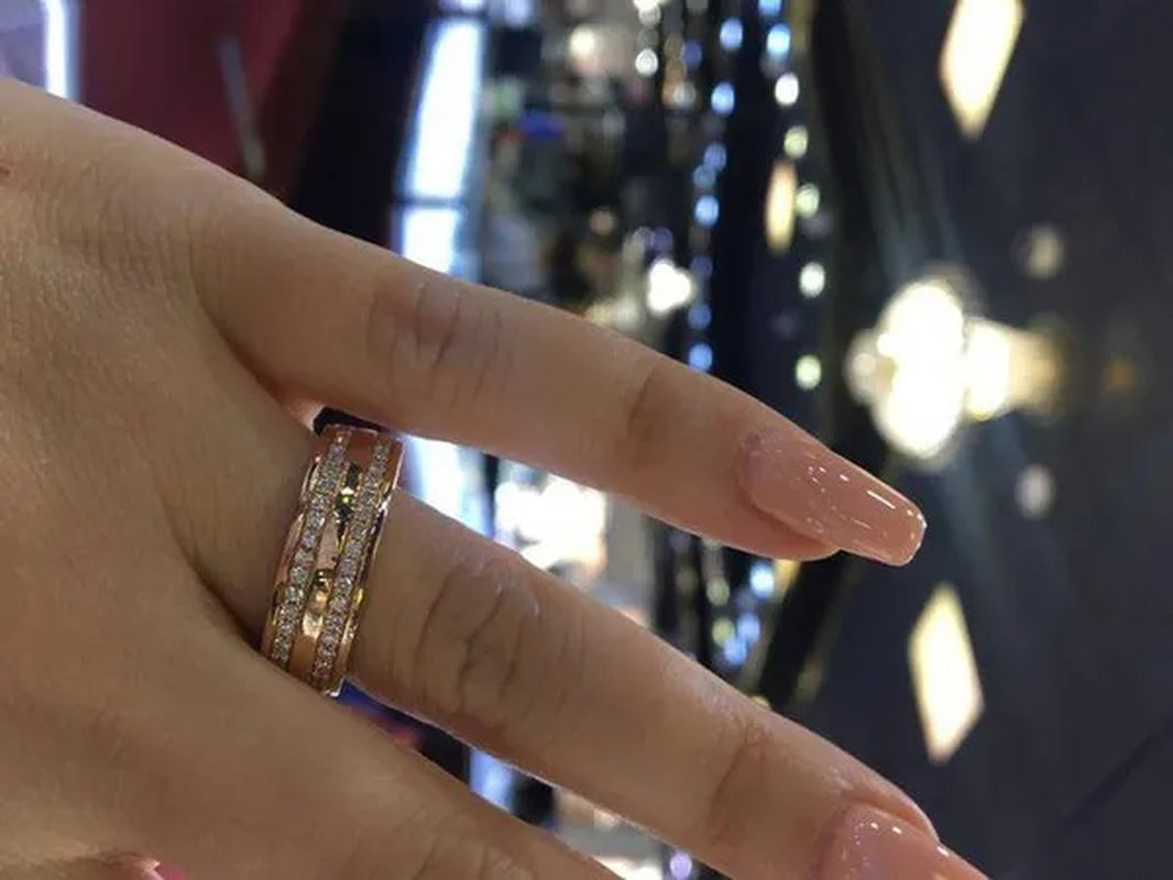 Luxury Fashion Brilliant Natural White Sapphire Gemstone Ring Wedding Band Engagement Party Christmas Gift Ring Size 4-12