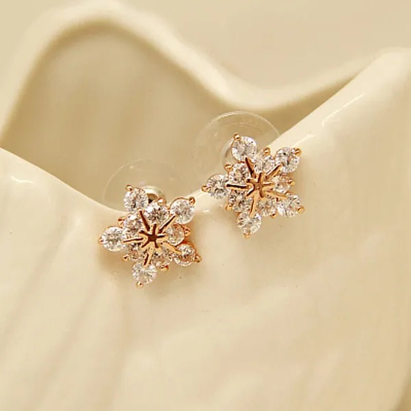 Fashion Lady Creative Diamond Flower Earrings White Snowflake Earrings Engagement Earrings for Women Flower Jewelry Lovely Lady Snowflake Accessories Birthday Anniversary Gift - WORLD TIME VISITS