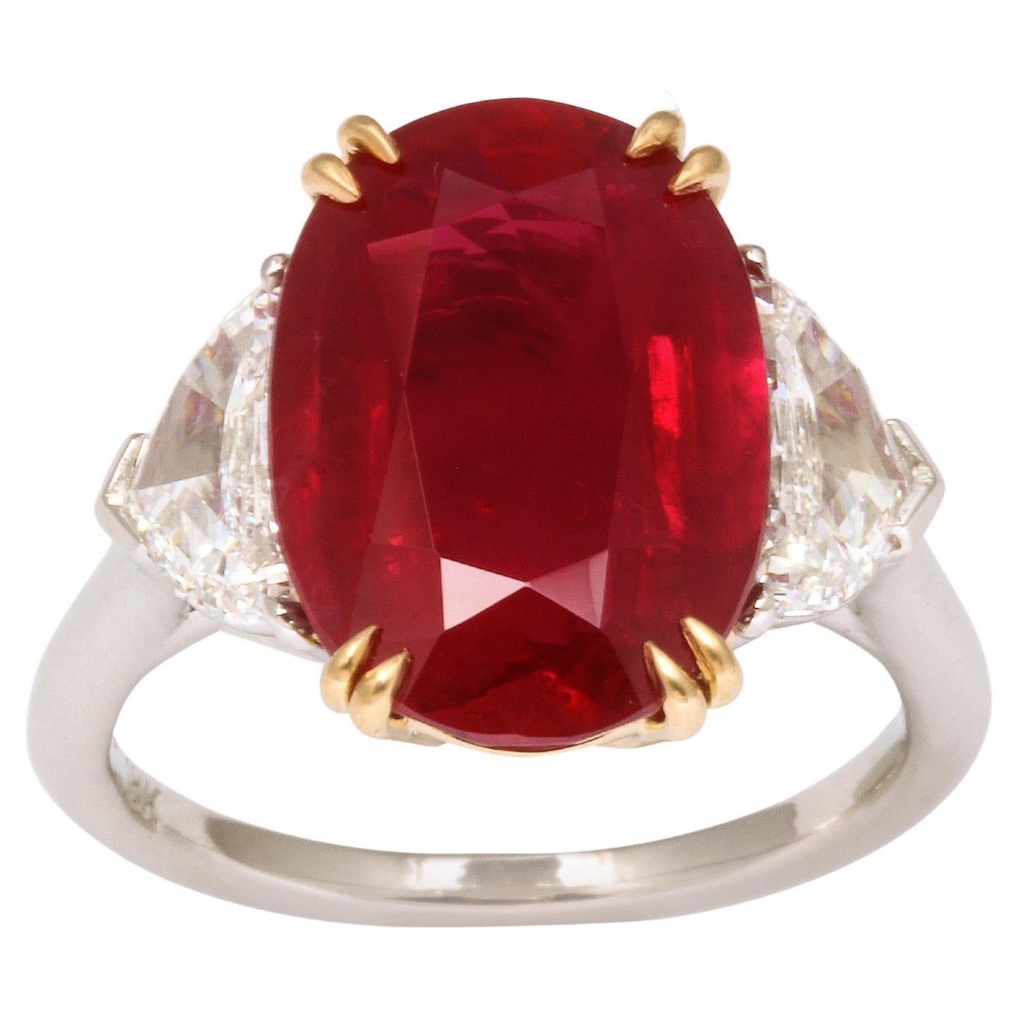 Exquisite 7.63 Carat Thai Ruby and Diamond Platinum Engagement Ring