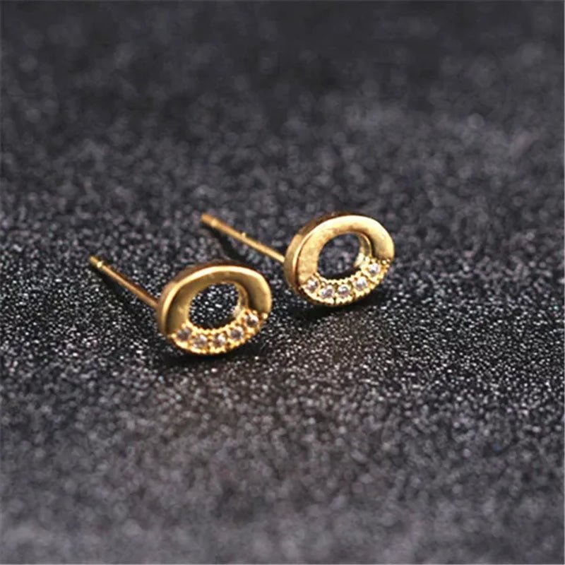 New Diamond Letter Stud Earrings Women Fashion Earrings 26 Letters A - Z - WORLD TIME VISITS