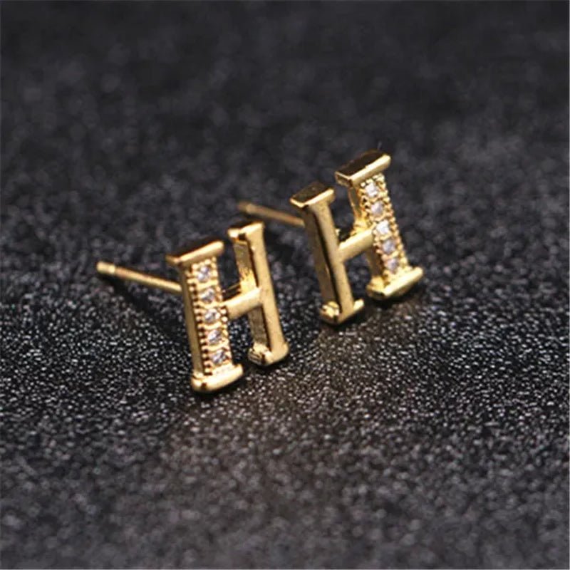 New Diamond Letter Stud Earrings Women Fashion Earrings 26 Letters A - Z - WORLD TIME VISITS